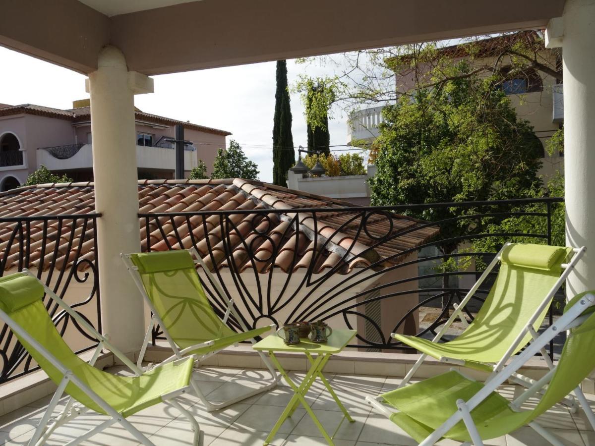 Apartment Le Madrilene By Interhome Saint-Cyr-sur-Mer Eksteriør billede